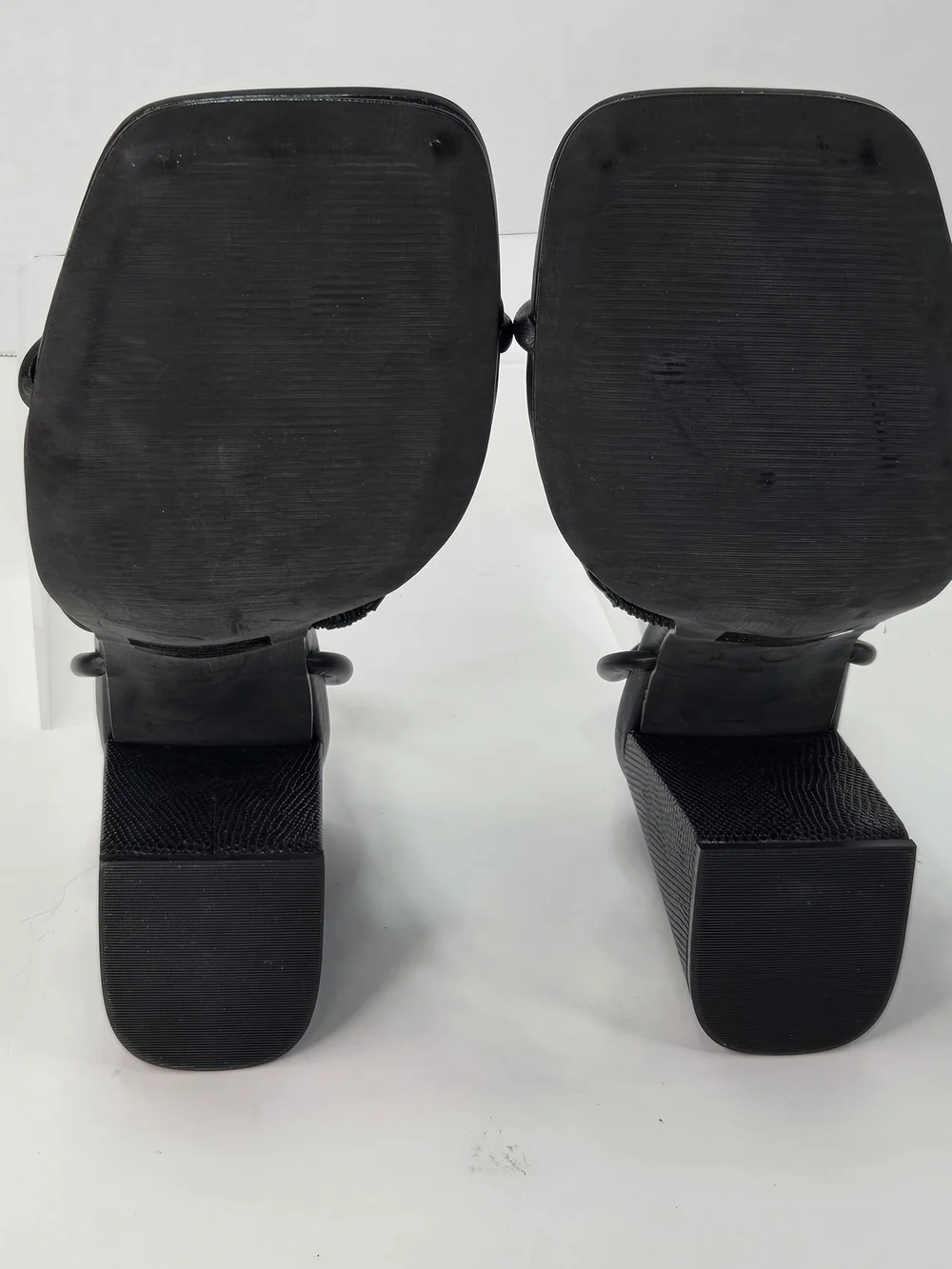 Steve Madden Kinsley Black Strappy Block Heel Sandals Women's Size 11